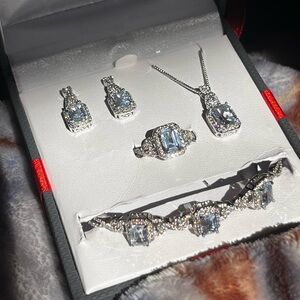 Aquamarine silver jewelry set